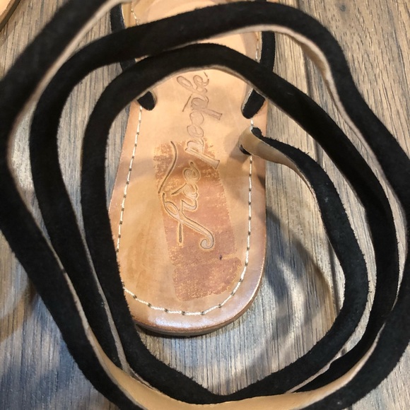 New Free People Black Havana Gladiator Sandals - Picture 8 of 8